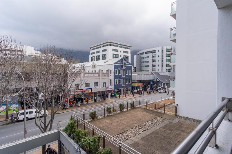 To Let 2 Bedroom Property for Rent in Claremont Western Cape